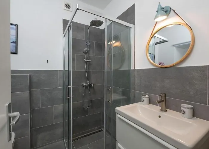 Old Place Apartman Pula